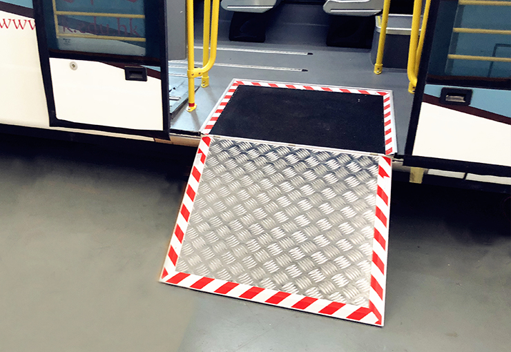 FMWR-N Manual Wheelchair Ramp