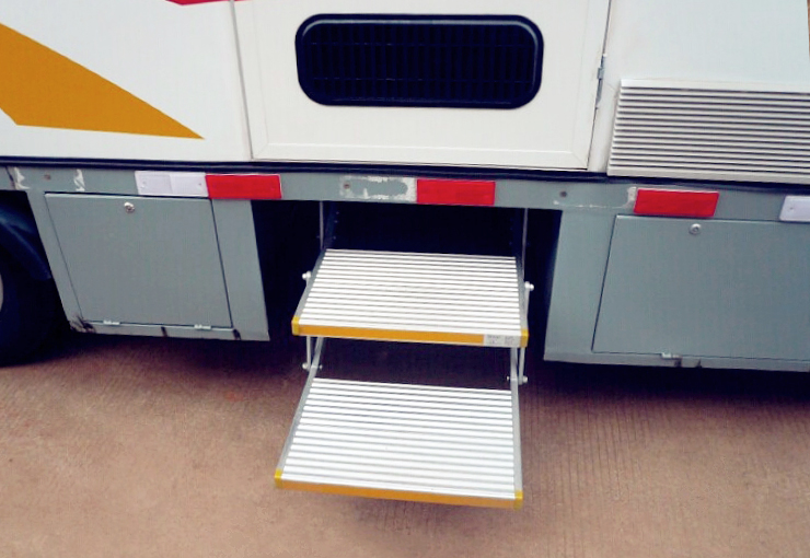 ES-F-D-M Series Manual Double Folding Step