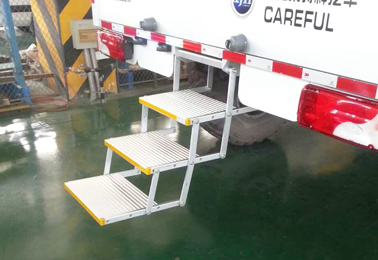 ES-F-T-M Series Manual Trible Folding Step